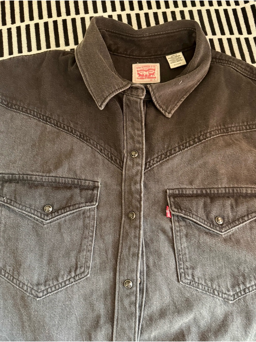 Levi's Women's Washed Black Jean Jacket